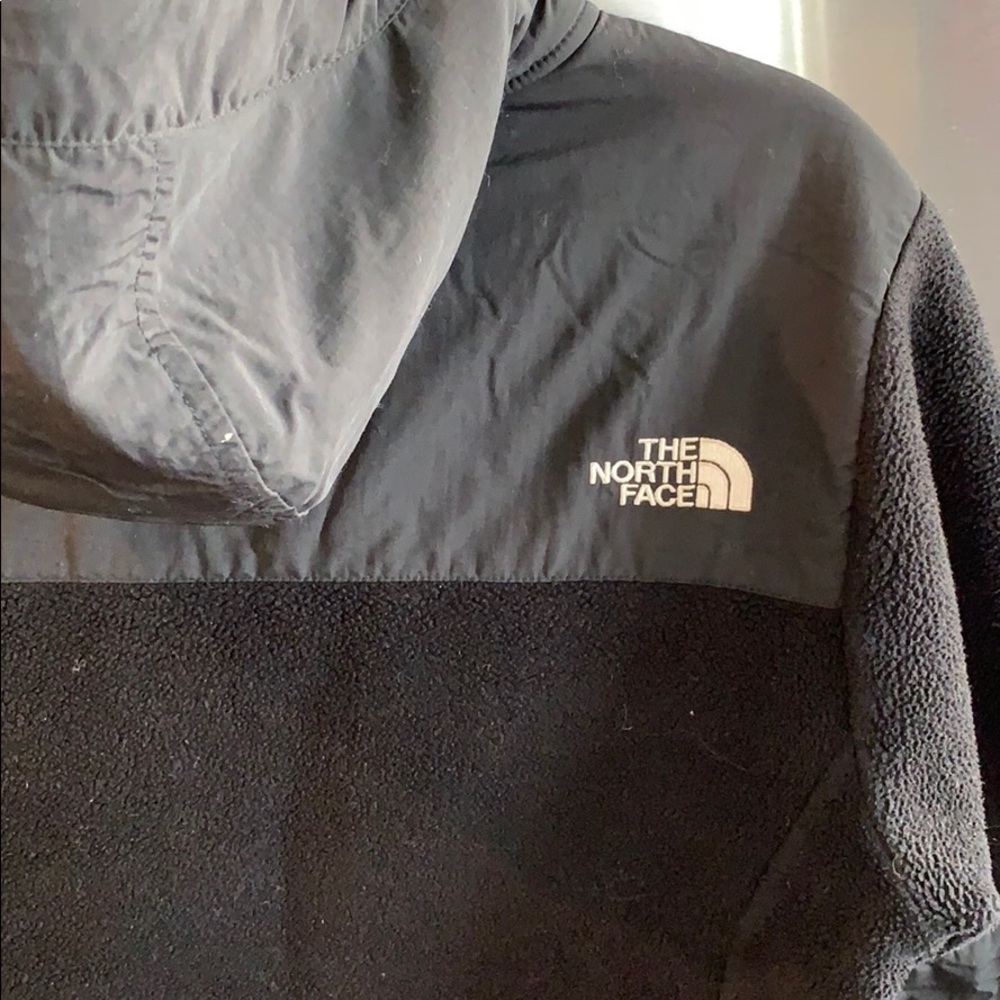 Women’s Hooded North Face Denali